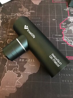 Kovová masážní pistole TrueLife RelaxGun G6 - 4