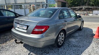 Mercedes-Benz C200CDi 100kW Stav,ALU,Tažné - 4