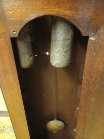 Sloupové hodiny - 4