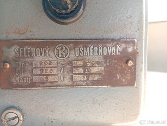 Motonabíječka autonabíječka nabíječka akumulátorů 6 Voltů - 4