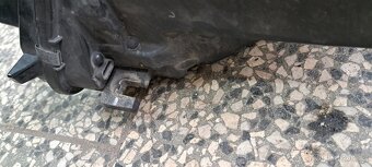 Prodám pravé přední světlo WV Sharan 7n - 4