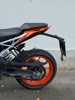 KTM Duke 125 2023 - 4
