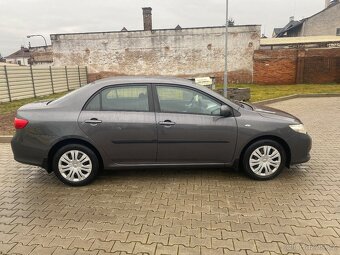 Toyota Corolla 1,6 Valvematic 97 kw Sol - 4