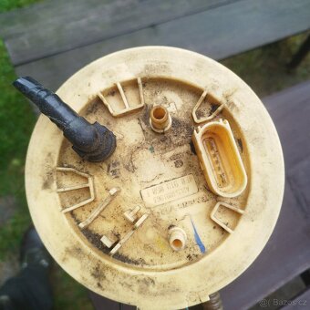 Palivové čerpadlo Audi A6 c6 - 4