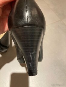 Kožené černé lodičky 38 Lazzarini - 4