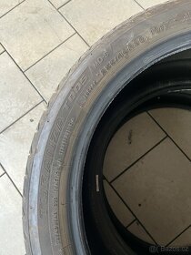Pneu 255/40 R20 - 4