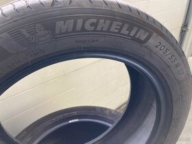 Michelin 205/55 R17 - 4