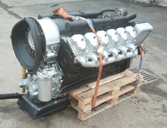 Motor Tatra 815 (12-ti válec) - 4