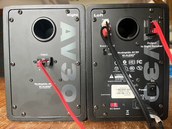 M-Audio Studiophile AV30 aktivní reproduktory (monitory) - 4