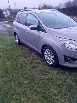 7 místný Ford grand C-max - 4