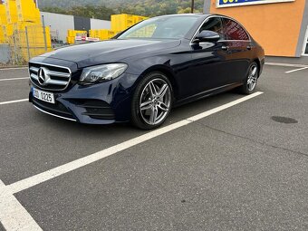 Mercedes Benz E 220d 4 matic AMG - 4