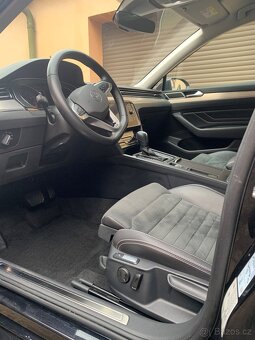 Volkswagen Passat 2022 - 4