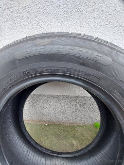 Pneumatiky 215×65 r16 - 4