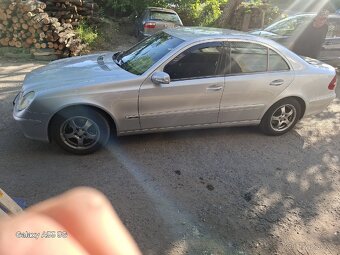 Mercedes benz 211 e 220cdi - 4