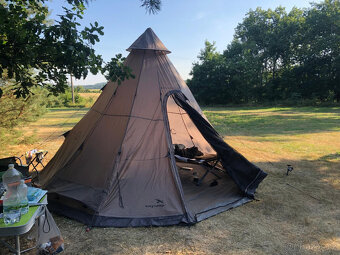 Prodám stan Easy Camp Moonlight Tipi - 4