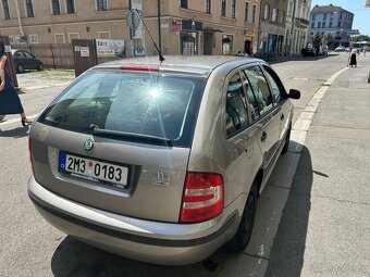 Skoda fabia combi 1.2 HTP - 4