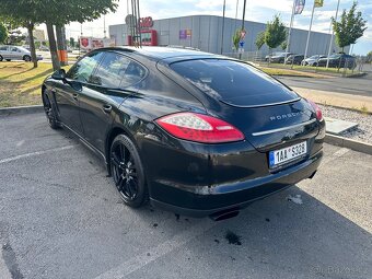 Porsche panamera - 4