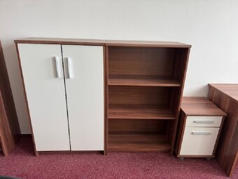 Kancelářský nábytek - 4