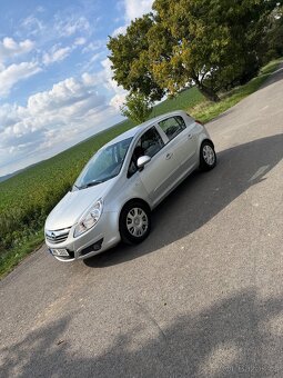 Opel corsa - 4