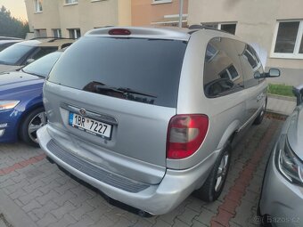 Chrysler Grand Voyager 2,8 CRD automat Stow´N Go, 7míst - 4