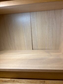 Knihovna ‘BILLY’ Ikea - 4