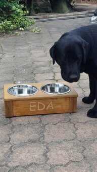 Psí bar-stojan na misky - 4