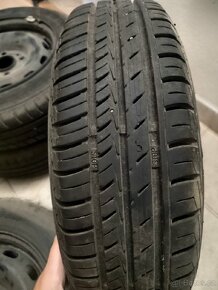 Letní pneu 155/70 r13 + disky - 4