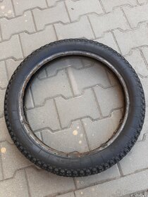 Pneu Barum 3.25-18 - 4