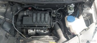 Mercedes benz B180 - 4