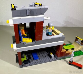 Prodám Lego 31081 skate park - 4