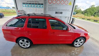 Škoda Octavia 2 Combi 2.0 TDI 103 kW - 4