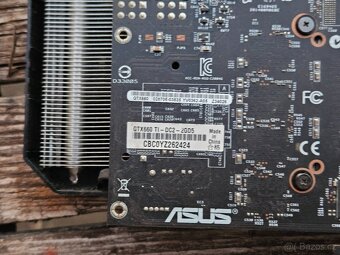 ASUS GTX 660 TI 2 GB - 4