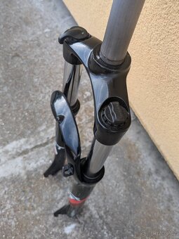 29" vidlice SR Suntour XCT - 4