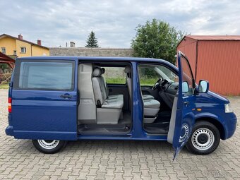 VW TRANSPORTER T5 1.9TDI 5/6 MÍST R.V.2004 - 4