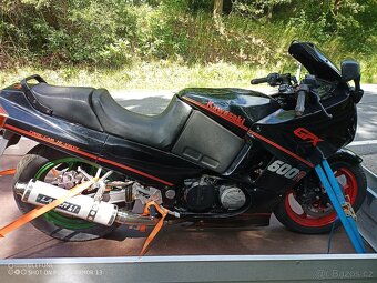 Kawasaki gpx 600r - 4