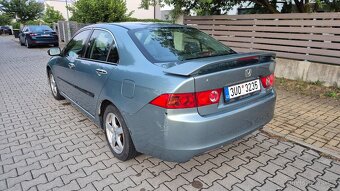 Honda Accord 7g sedan 2.2 I-CTDI - 4