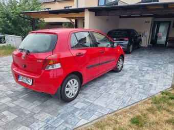 Toyota Yaris 1.0 - 4