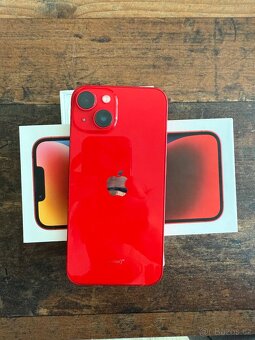 iPhone 14 128 GB Product(RED) perfektní stav + záruka do 2 - 4
