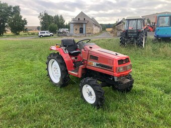 JAPONSKÝ MALOTRAKTOR MITSUBISHI MT20D 4X4 - 4