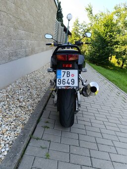 Yamaha FZS 600 Fazer - 4