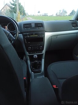 Škoda Yeti 2.0 TDi Ambition 4x4 SUV - 4