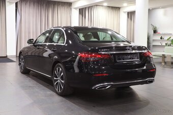 Mercedes-Benz E 220d 147kW - otevřeno celý víkend do 20:00 - 4