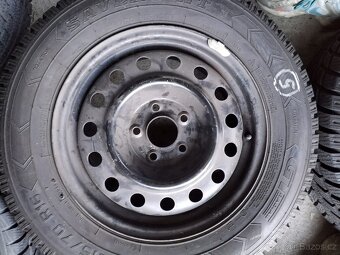 HYUNDAI disky 5x114,3 R16 ET 45 - 4