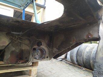 Skelet Škoda 100 110 - 4