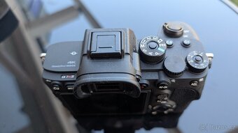 Sony Alpha 7RIVA ILCE-7RM4A 10k - 4