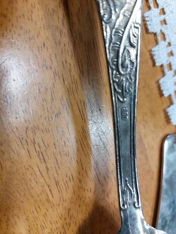 Sada jídelních příborů - 4