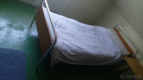 Stare chromove postele - 4