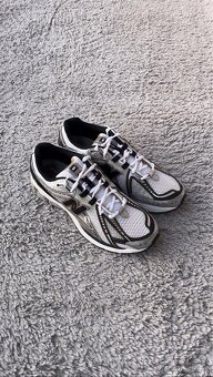 New Balance 1906R White Metallic Gold - 4