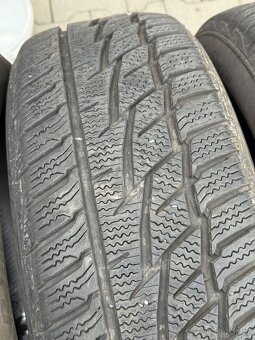 ZIMNÍ PNEU MATADOR 205/55 R16 vzorek 6,5mm - 4