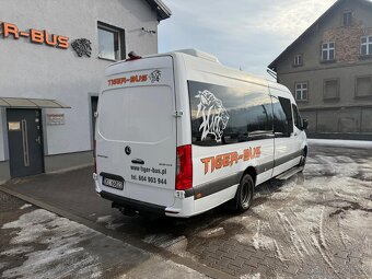 Mercedes-Benz Sprinter 519 - 4